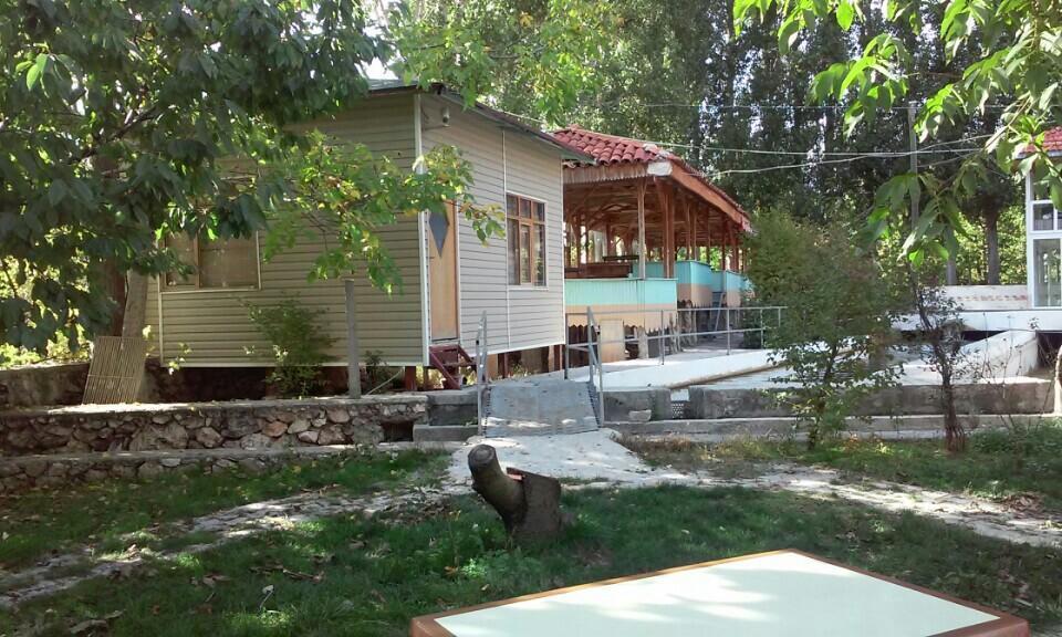 Alanlar Alabalik Ve Otel Ağlasun Exteriör bild