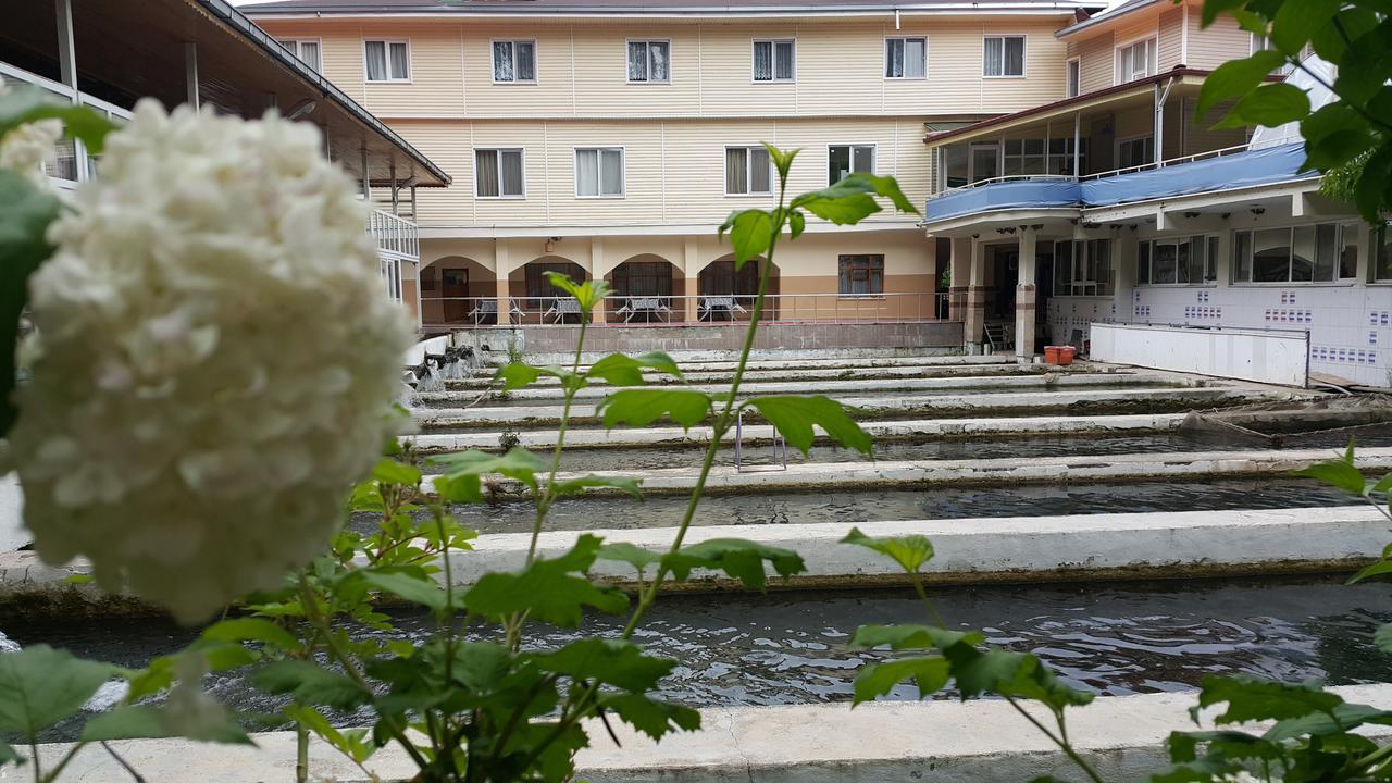 Alanlar Alabalik Ve Otel Ağlasun Exteriör bild